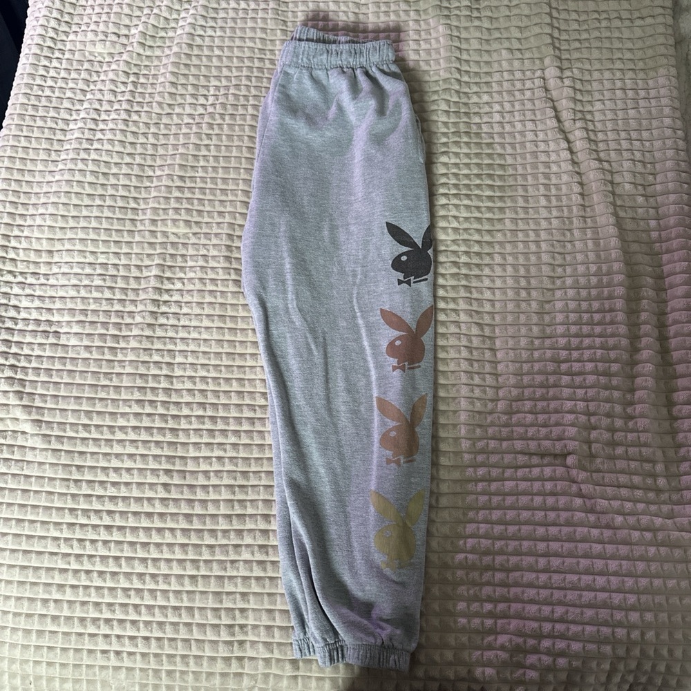 Men’s Sweats - Picture 2 of 2